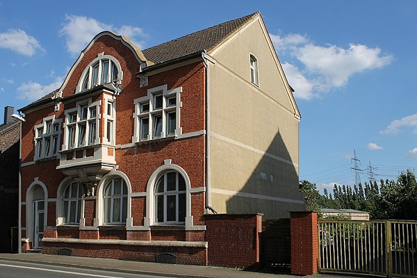 Sanierungsbedürftiges Haus verkaufen Münster Nottuln Dülmen Recklinghausen Bochum Coesfeld Haltern-am-See Senden Dorsten Lüdinghausen Olfen Ascheberg Oer-Erkenschwick